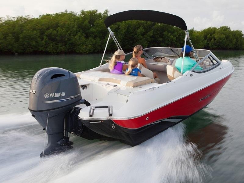 outboard engine